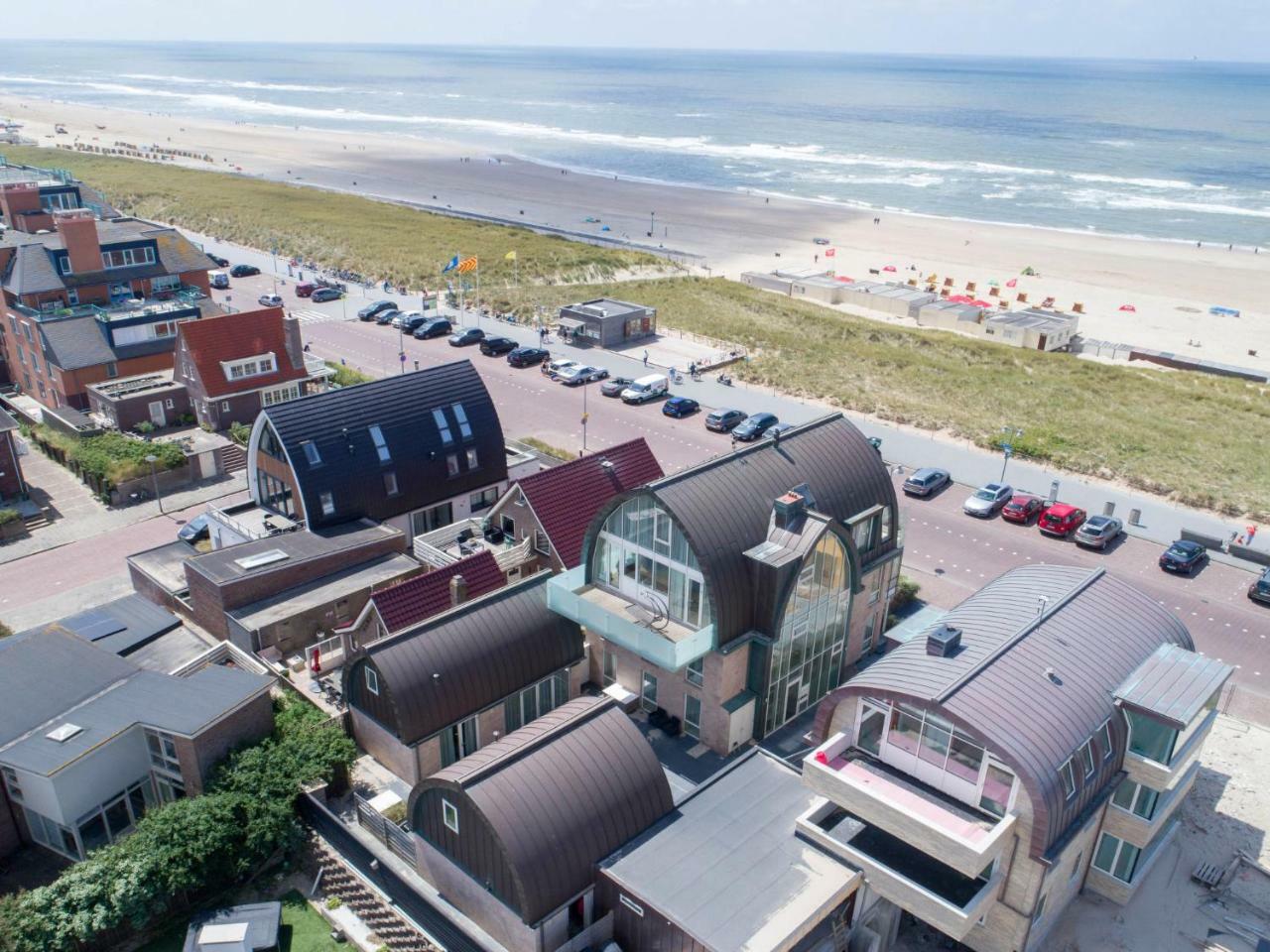 Holiday Home De Zeeparel 에크몬드안지 외부 사진